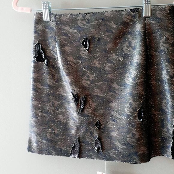 NWT Free People sequin camo print high rise mini skirt, 0 - Picture 8 of 8